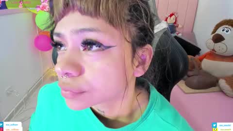 Snapshot of zoe_sullivan_ chatting on 13, 11, 2025 zoe_sullivan_ online show from 13, 11, 2025