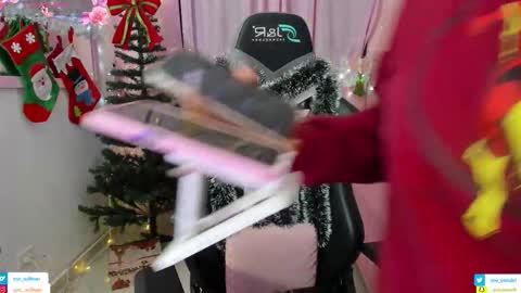 Snapshot of zoe_sullivan_ chatting on 21, 11, 2025 zoe_sullivan_ online show from 21, 11, 2025