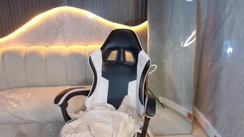 Zoe online show from 13, 12, 2025