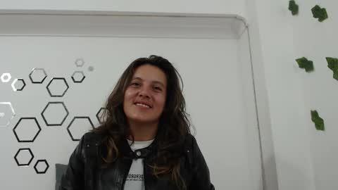 Snapshot of zoe_velvet chatting on 3, 10, 2025 Carolina online show from 3, 10, 2025