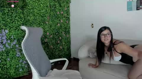 Zoe online show from 10, 9, 2025