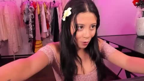 Snapshot of zoecams chatting on 5, 3, 2025 zoecams online show from 5, 3, 2025