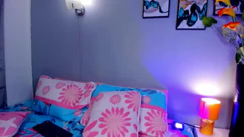 Zoee online show from 7, 11, 2025