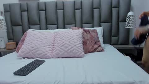 Snapshot of zoekrug chatting on 24, 2, 2026 Zoe Krug online show from 24, 2, 2026