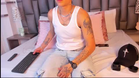 Snapshot of zoekrug chatting on 17, 3, 2026 Zoe Krug online show from 17, 3, 2026