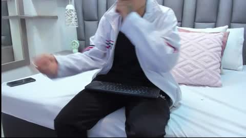 Snapshot of zoekrug chatting on 18, 3, 2026 Zoe Krug online show from 18, 3, 2026