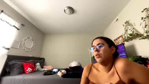 LovelyLatin25 online show from 2, 10, 2025