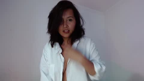 Zoe   NEW EXCLUSIVE CONTENT EVERY FRIDAY  online show from 8, 1, 2025