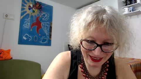 Snapshot of zosya1111 chatting on 6, 1, 2025 Zosya1111 online show from 6, 1, 2025