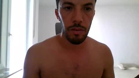 Snapshot of zoubabigdick chatting on 29, 9, 2025 zouba big dick online show from 29, 9, 2025
