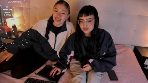 Snapshot of zowi_hottiee chatting on 16, 1, 2025 cintya kors online show from 16, 1, 2025