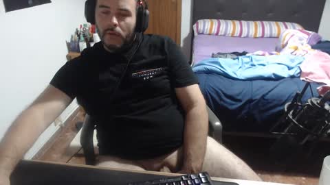 Snapshot of zuheyla26 chatting on 11, 12, 2024 Zuheyla online show from 11, 12, 2024