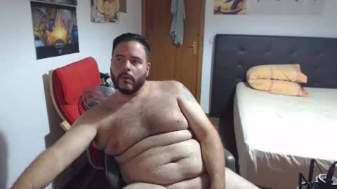Snapshot of zuheyla26 chatting on 11, 9, 2025 Zuheyla online show from 11, 9, 2025