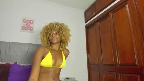 Snapshot of zule__williams chatting on 20, 11, 2025 zule online show from 20, 11, 2025