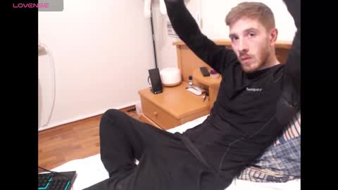 Zuzmoe online show from 18, 1, 2026