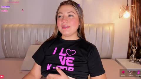 Snapshot of zuzu_sweet chatting on 12, 11, 2025 Zara online show from 12, 11, 2025