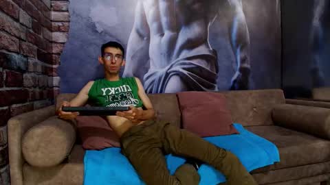 Snapshot of zyronight chatting on 6, 11, 2025 Zyro Nigth online show from 6, 11, 2025