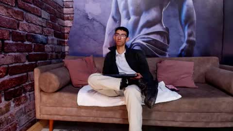 Snapshot of zyronight chatting on 11, 11, 2025 Zyro Nigth online show from 11, 11, 2025