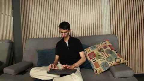 Snapshot of zyronight chatting on 13, 11, 2025 Zyro Nigth online show from 13, 11, 2025