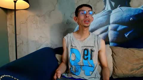 Snapshot of zyronight chatting on 21, 11, 2025 Zyro Nigth online show from 21, 11, 2025