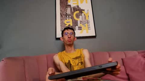 Snapshot of zyronight chatting on 1, 12, 2025 Zyro Nigth online show from 1, 12, 2025