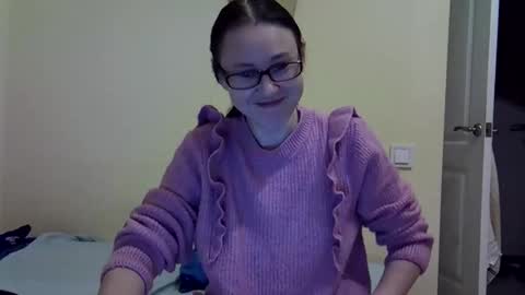 Snapshot of zyuhre chatting on 8, 10, 2025 Zyuhre online show from 8, 10, 2025