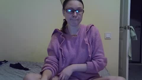 Snapshot of zyuhre chatting on 7, 11, 2025 Zyuhre online show from 7, 11, 2025