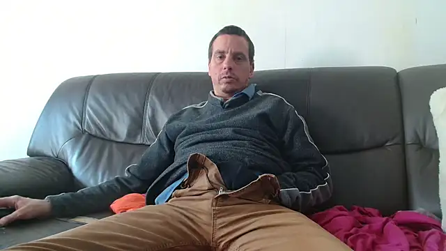 Snapshot of cloupefun chatting on 26, 10, 2025 cloupefun online show from 26, 10, 2025