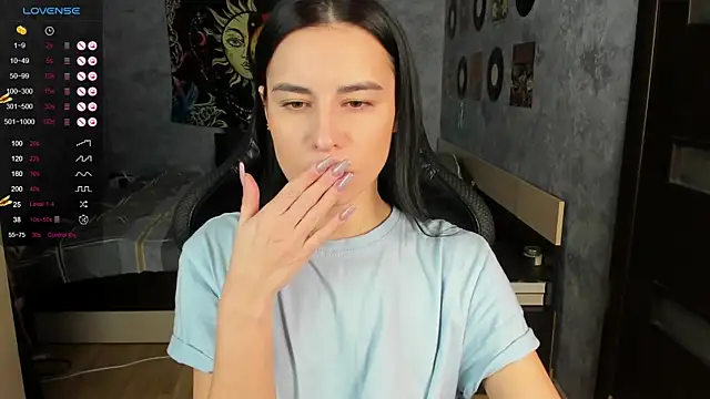 Horny Nikki  online show from 13, 12, 2024