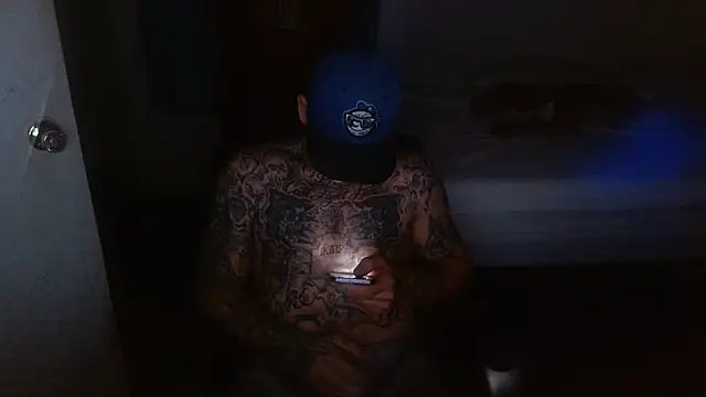 Snapshot of DADDY_KANE8--- chatting on 21, 11, 2025 DADDY KANE8--- online show from 21, 11, 2025