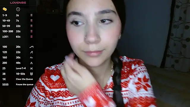 mia  lopez  online show from 30, 12, 2024