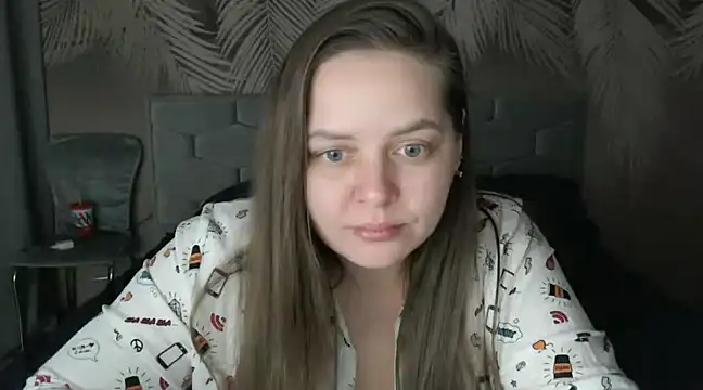 uliastar online show from 6, 1, 2025