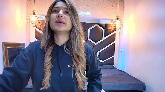 lilith nv online show from 2, 10, 2025