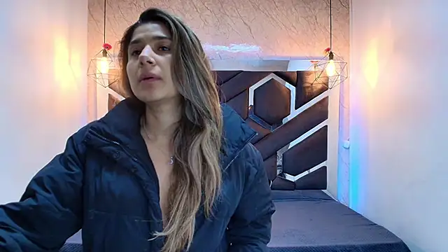 lilith nv online show from 9, 10, 2025