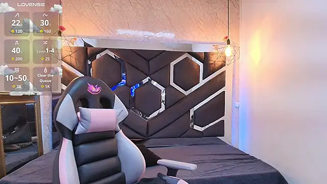 lilith nv online show from 18, 10, 2025