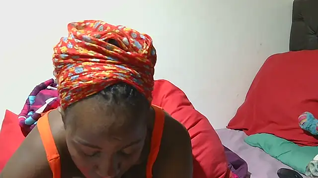 sluttylaura21 online show from 20, 9, 2025