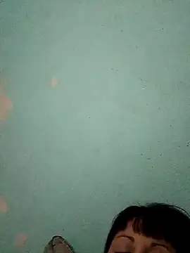 estefyzapata online show from 5, 3, 2026