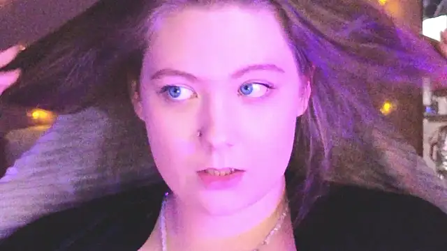 DjennaPalme online show from 1, 2, 2026