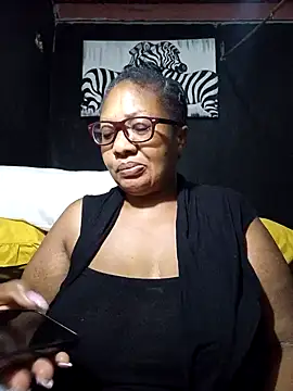 YELLOW BONE online show from 17, 1, 2025