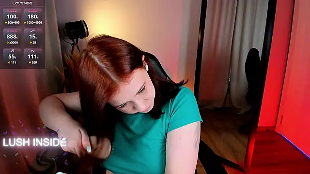 Snapshot of Pretty_Alison chatting on 8, 2, 2026 Pretty Alison online show from 8, 2, 2026