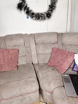 Snapshot of Juam22 chatting on 28, 11, 2025 Juam22 online show from 28, 11, 2025