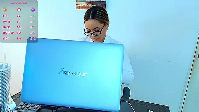 TaylorEvanss online show from 3, 2, 2025