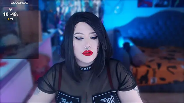 wickedxqueen online show from 25, 1, 2025