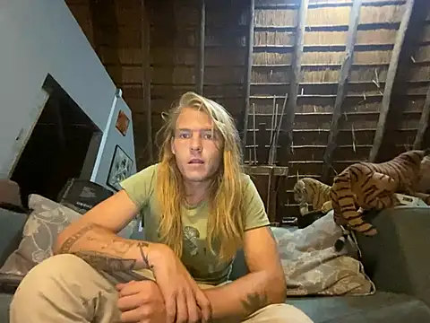 Salted Playday online show from 27, 2, 2025