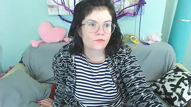 Snapshot of EverlyRays chatting on 14, 12, 2024 EverlyRays online show from 14, 12, 2024