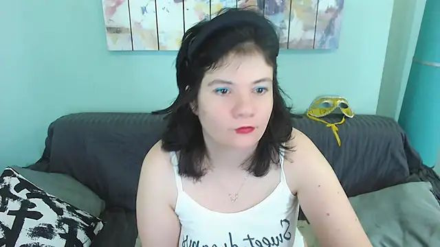 Snapshot of EverlyRays chatting on 5, 2, 2025 EverlyRays online show from 5, 2, 2025