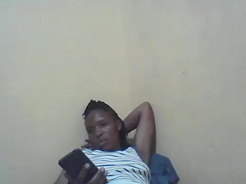 Snapshot of Smillie_prety chatting on 22, 11, 2025 Smillie prety online show from 22, 11, 2025