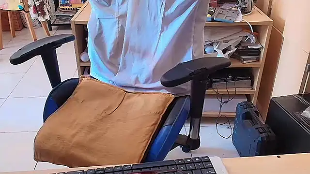 Snapshot of angelgarcia269 chatting on 4, 3, 2026 angelgarcia269 online show from 4, 3, 2026