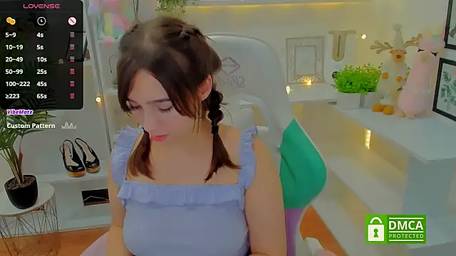  Eliizabeth  online show from 27, 12, 2024