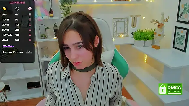  Eliizabeth  online show from 6, 1, 2025